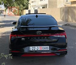 هیوندای ئەلەنترا